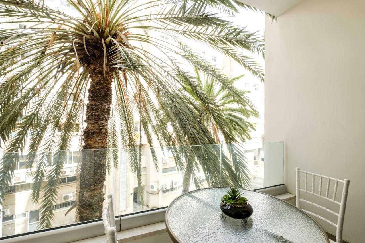 Spacious Studio Downtown Larnaca Bagian luar foto